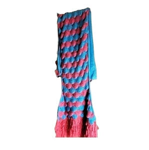❤️💘Handmade Mermaid Tail Blanket. Like New! Great Condition 💕❤️
